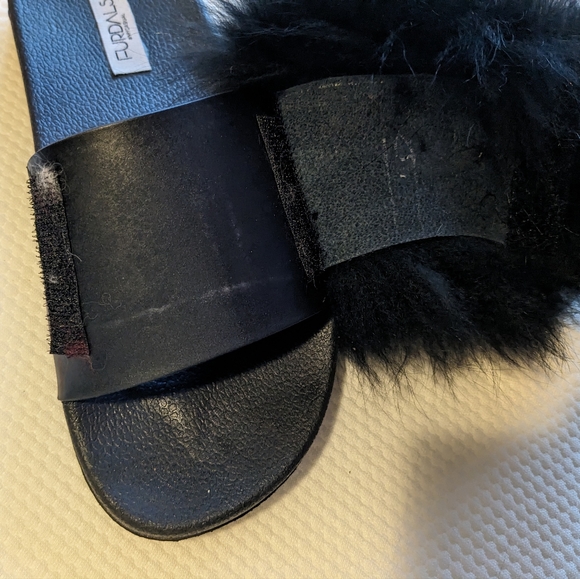 Furdals - Picture 3 of 4